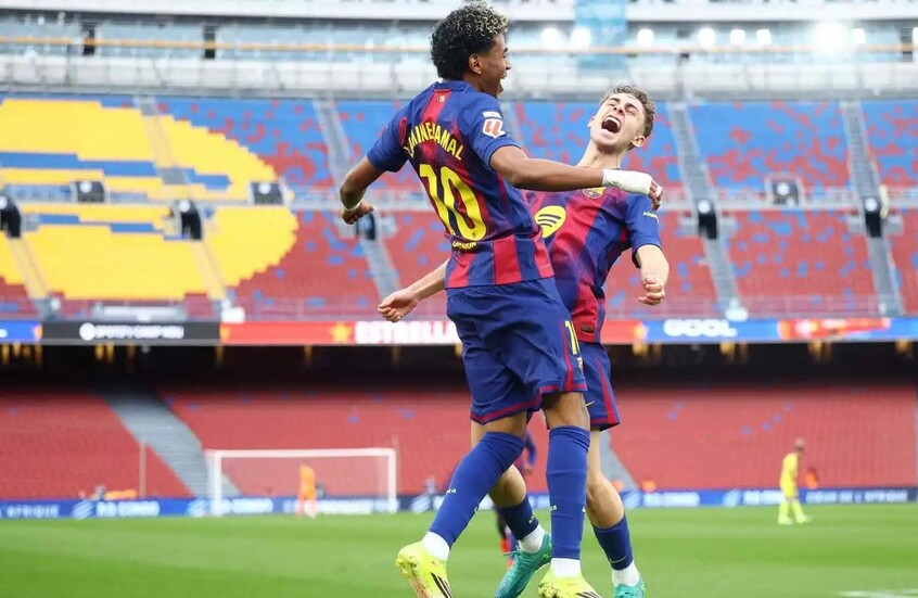 أول تعليق من لامين جمال بعد تسجيله "هاتريك" وهو صائم (فيديو)