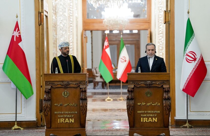 عراقجي يؤكد للبوسعيدي: طهران منفتحة على أي جهود جادة تسهم بوقف التصعيد وعودة الاستقرار