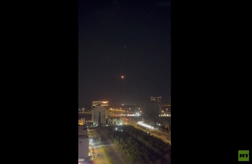 رويترز: ضربة مباشرة بصاروخ إيراني على القاعدة العسكرية الأمريكية في مطار أربيل الدولي (فيديو)