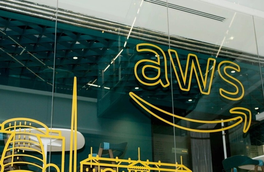 وحدة أمازون للخدمات السحابية تعلن اندلاع حريق بمركز بيانات تابع لها في الإمارات