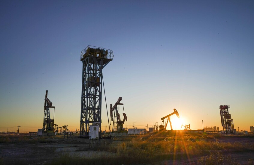 ارتفاع أسعار النفط خام برنت بنسبة 10% على خلفية التصعيد في الشرق الأوسط