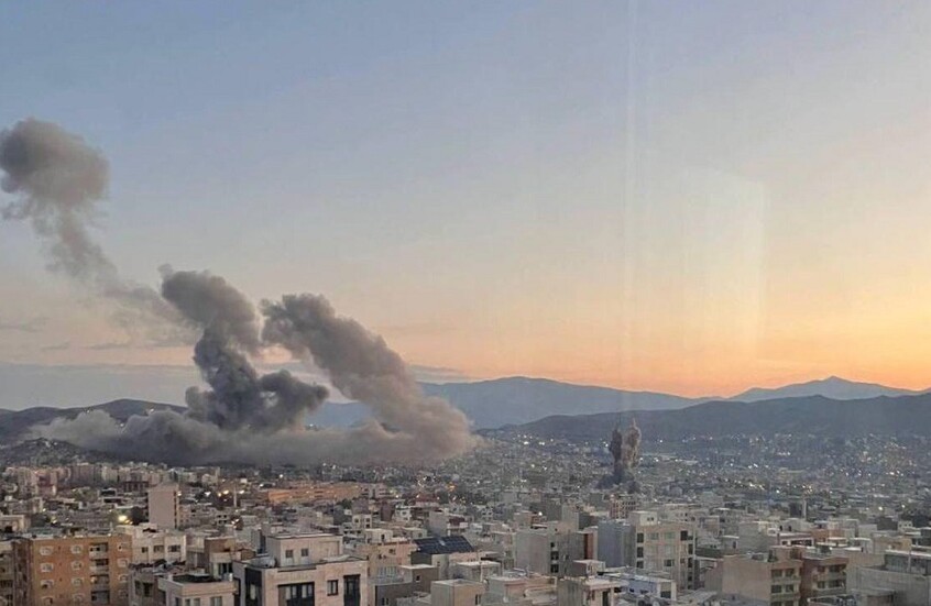 تجدد الغارات الأمريكية الإسرائيلية على طهران
