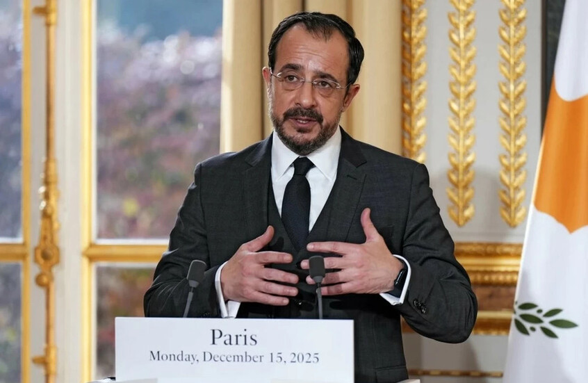 الرئيس القبرصي يؤكد سقوط طائرة مسيرة إيرانية في قاعدة بريطانية