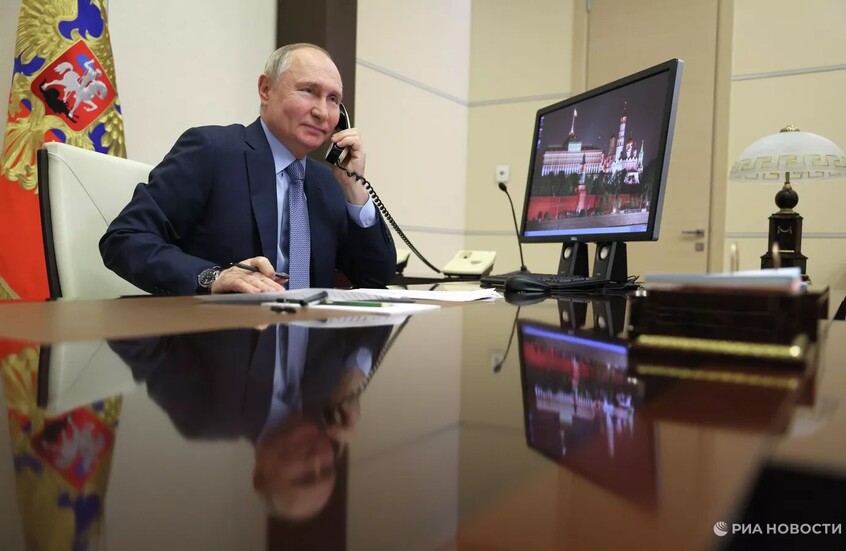 "وام": بن زايد تلقّى اتصالا من بوتين