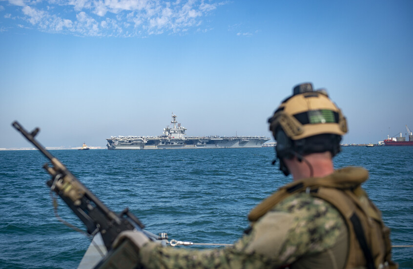 "واشنطن بوست": إصابة اثنين من موظفي وزارة الدفاع الأمريكية في هجوم إيراني على البحرين