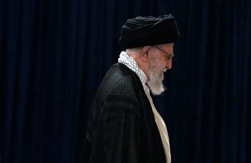 أفغانستان تعزي بمقتل خامنئي وتدين العدوان على إيران وتعلن تضامنها مع طهران في الظرف العصيب