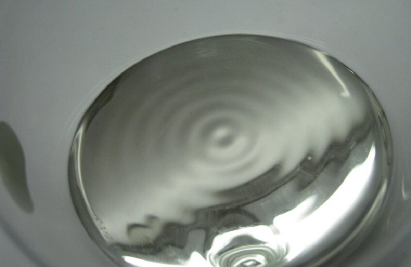 علماء روس يبتكرون طريقة للكشف عن الزئبق في الماء خلال دقائق