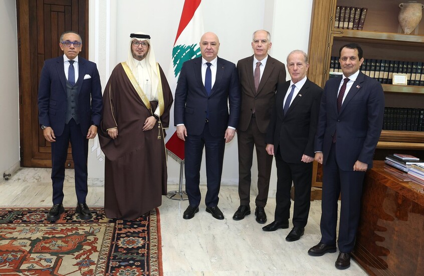 السفير المصري: اللجنة الخماسية تدعم الدولة اللبنانية وترفض المساس بسيادتها