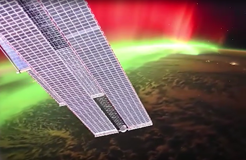 لقطات مميزة للشفق القطبي من الفضاء (فيديو)