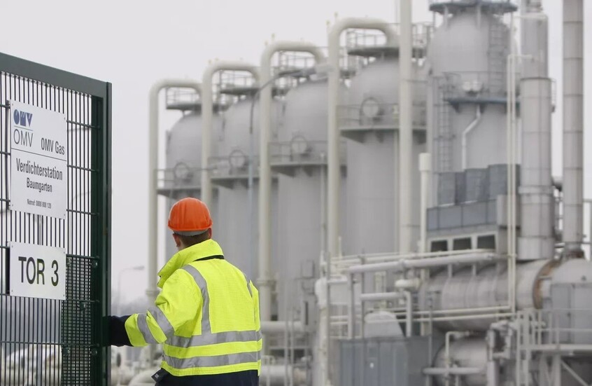 "رويترز": الاتحاد الأوروبي قد يستأنف مناقشات استيراد الغاز الروسي