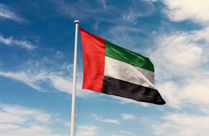 الخارجية الإماراتية: الإمارات لم تتخذ أي قرار بشأن تغيير موقفها الدفاعي تجاه اعتداءات إيران المتكررة