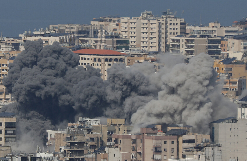 تصعيد واسع في جنوب لبنان.. غارات إسرائيلية مكثفة وتوغلات برية في عدة بلدات