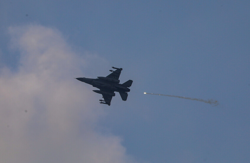 الجيش الإسرائيلي يعلن شن موجة جديدة من الهجمات على البنى التحتية في جميع أنحاء طهران