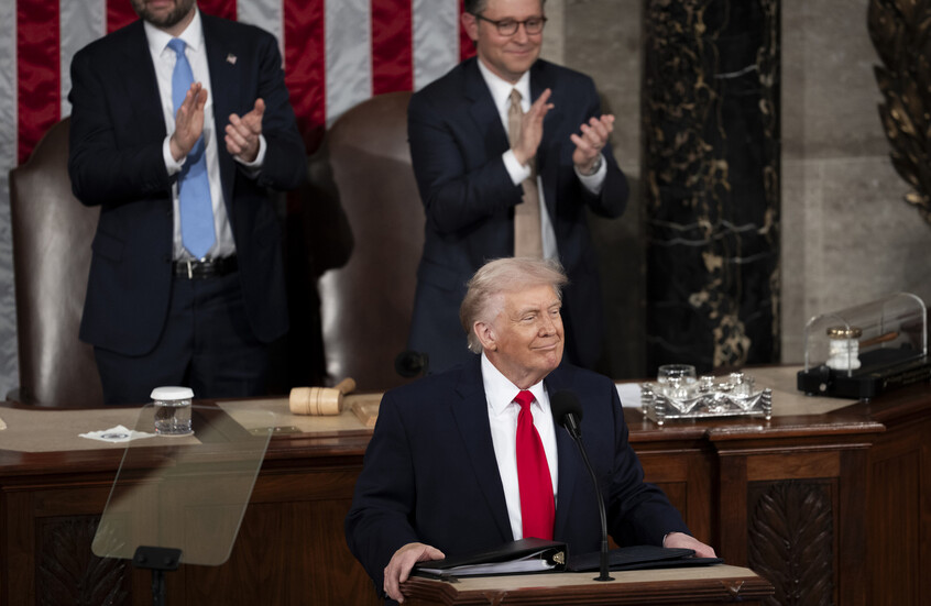 النواب الأمريكي يصوت اليوم على قرار لوقف هجوم ترامب على إيران وسط انقسام في الكونغرس