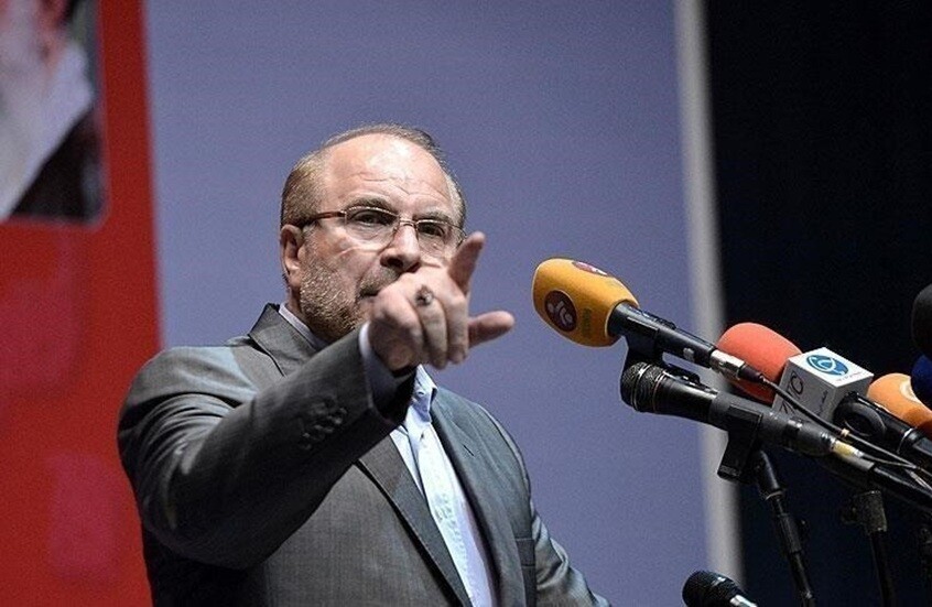 رئيس مجلس الشورى الإيراني: واشنطن اضطرت لوضع "إسرائيل أولا" في الدفاع بسبب نقص الذخائر