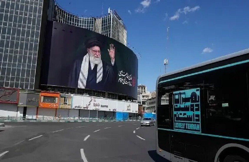 مجلس القيادة المؤقت في إيران ينعقد لاختيار خليفة خامنئي ويصدر قرارات تخص الجيش