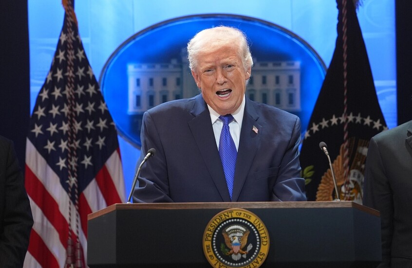 لأول مرة يوجه فيها مثل هذا النداء.. ترامب يحث الدبلوماسيين الإيرانيين حول العالم على طلب اللجوء