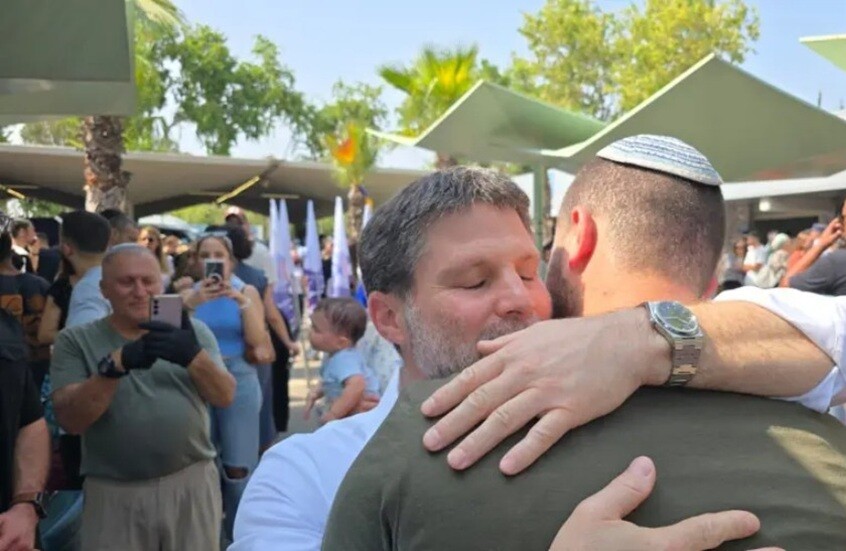 إصابة نجل وزير المالية الإسرائيلي خلال نشاط عسكري على الحدود اللبنانية