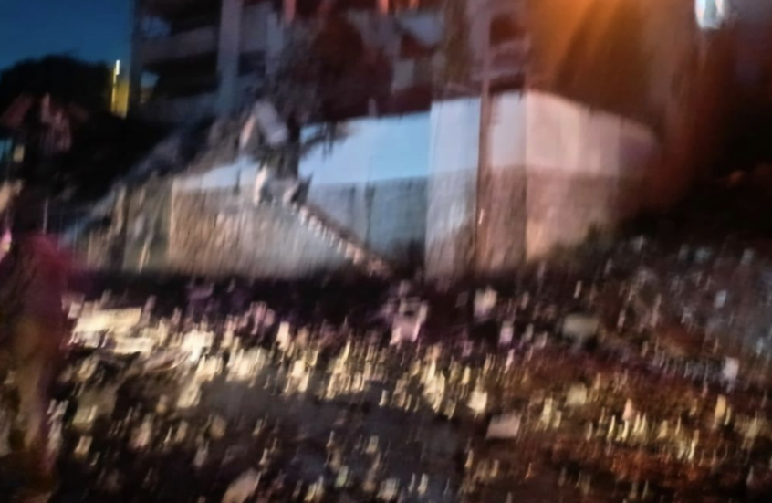 مقتل 9 أشخاص في غارة إسرائيلية على منزل جنوبي لبنان