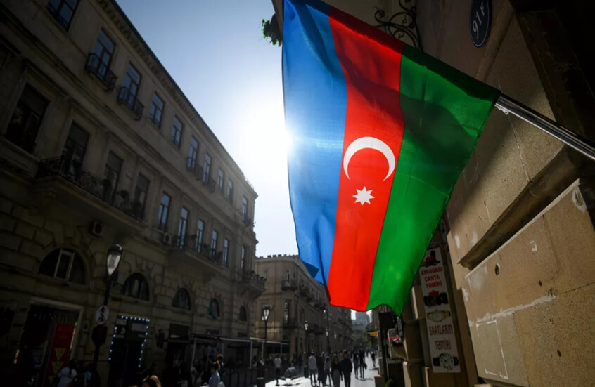 أذربيجان تنهي إجلاء دبلوماسييها من إيران