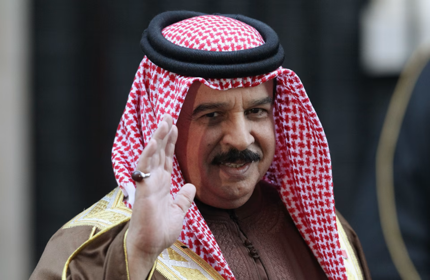 ‏ملك البحرين: نهجنا هو التمسك بمسار السلام وندعم كل ما يعزز الأمن والاستقرار في المنطقة والعالم