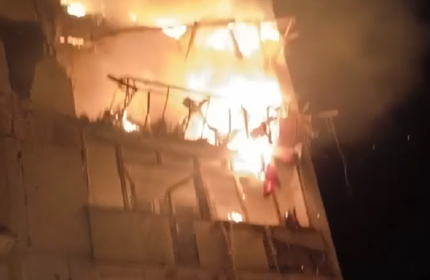 إصابة ما لا يقل عن 10 أشخاص في غارة جوية بطائرة مسيرة بمقاطعة زابوروجيه (فيديو)