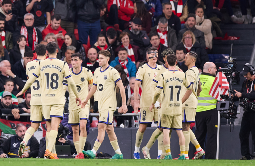 4 غيابات مؤثرة وعودة غافي بدون تصريح طبي.. فليك يعلن قائمة برشلونة لمواجهة نيوكاسل