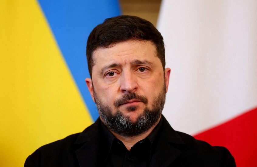 زيلينسكي يرسل مسيرات وفريقا من الخبراء إلى الأردن