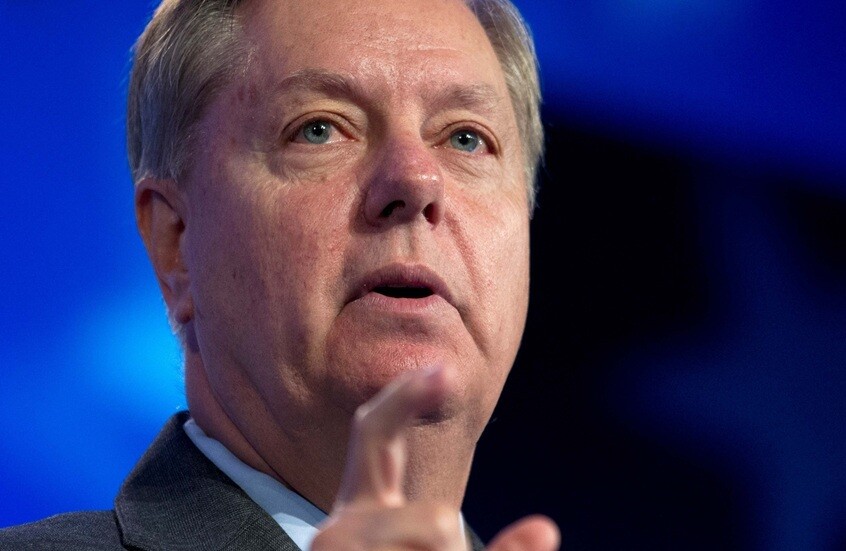 غراهام يشن هجوما ناريا على السعودية ويحرض ترامب على إلغاء صفقات مع المملكة بـ 142 مليار دولار