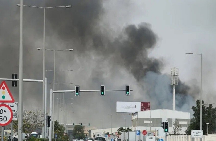 قتلى ومصابون في استهداف إيراني لمبنى سكني في العاصمة البحرينية