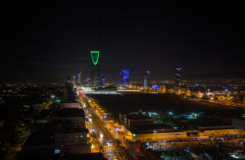 الدفاع السعودية تعلن اعتراض صاروخ باليستي أُطلق باتجاه المنطقة الشرقية