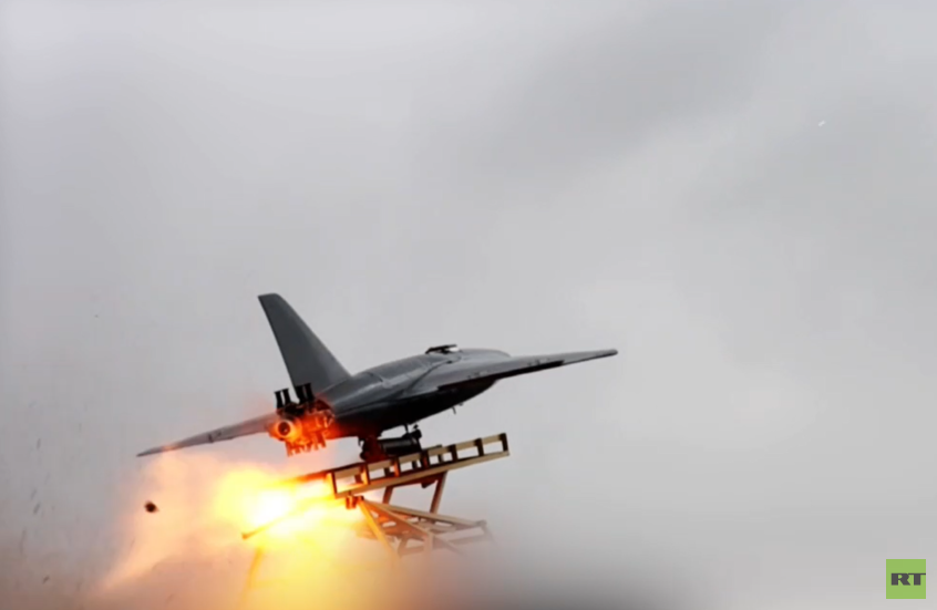 الجيش الإيراني يعلن مهاجمة مصفاة النفط والغاز ومستودعات وقود إسرائيلية في حيفا بالمسيرات