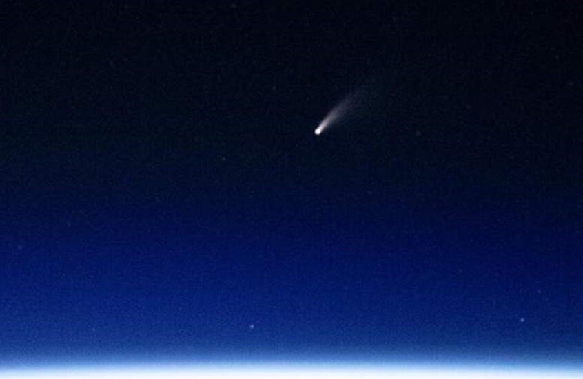 بيانات جديدة تدعم فرضية أن المذنب 3I/ATLAS مركبة فضائية