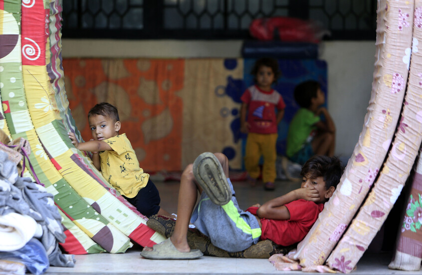 مفوضية الأمم المتحدة للاجئين: حياة الناس في لبنان تواجه اضطرابا هائلا