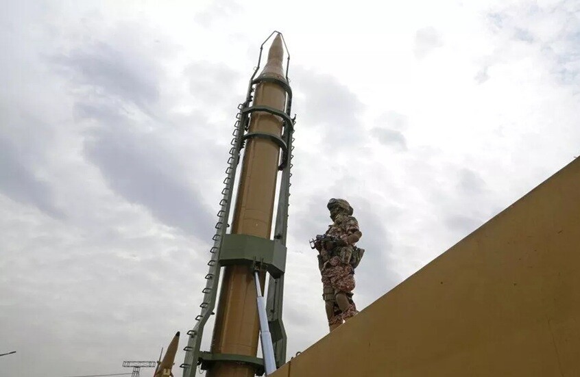 جزيرة "خرج" واليورانيوم و"أبناء إبستين"!