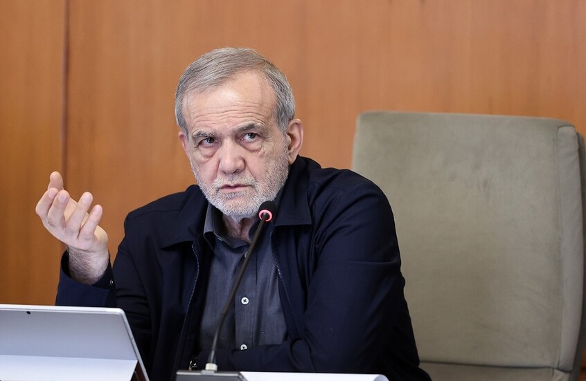 بزشكيان: أي قاعدة تهاجم إيران ستكون هدفا مشروعا لنا