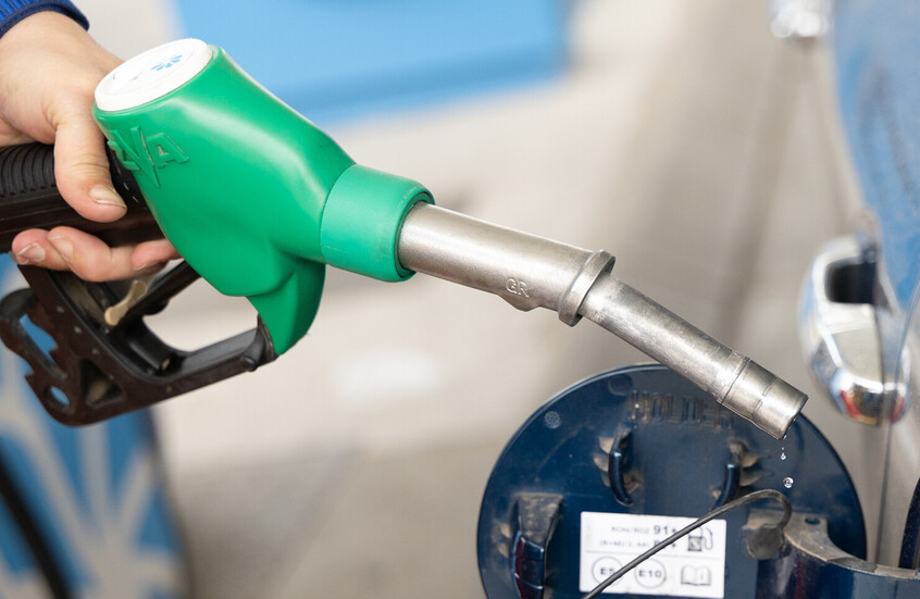 وزير الاقتصاد الفرنسي: إفراج دول عن احتياطيات النفط يأتي في إطار "نهج منسق"