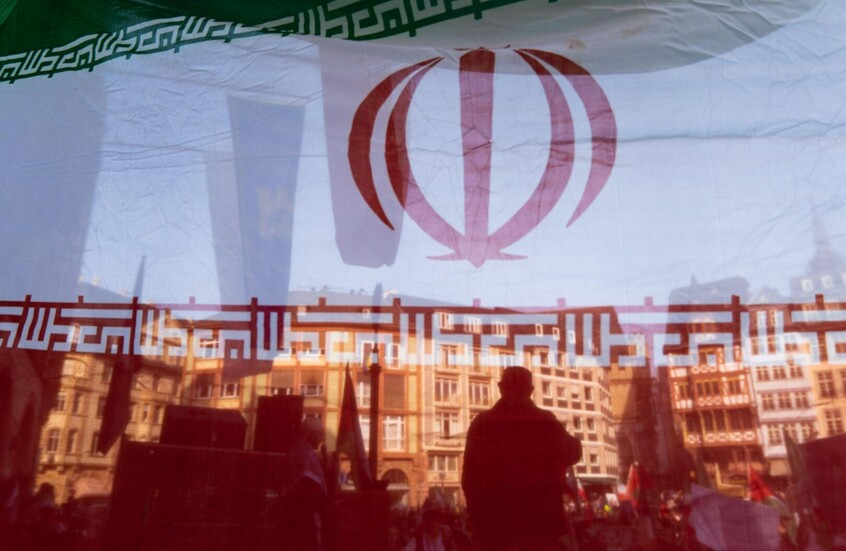 "بلومبرغ": إيران تشترط تقديم ضمانات موثوقة بعدم تكرار الهجوم لوقف إطلاق النار