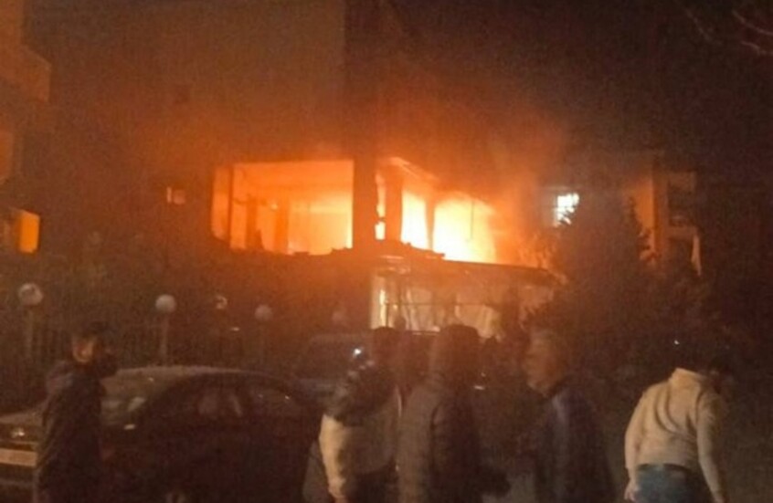 غارة إسرائيلية تستهدف شقة في عرمون، جبل لبنان فجر 12 مارس.