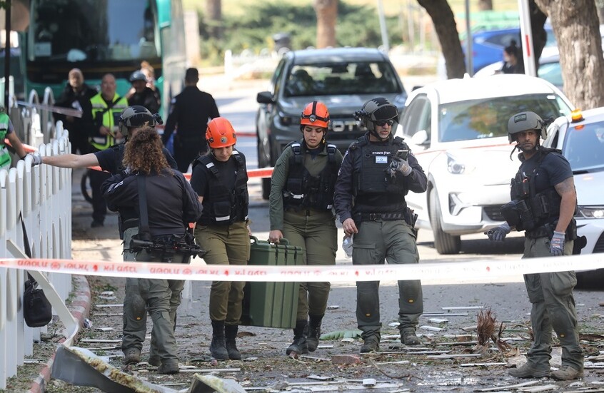 الحرس الثوري يعلن توجيه موجة جديدة من الصواريخ الثقيلة على أهداف إسرائيلية وأمريكية