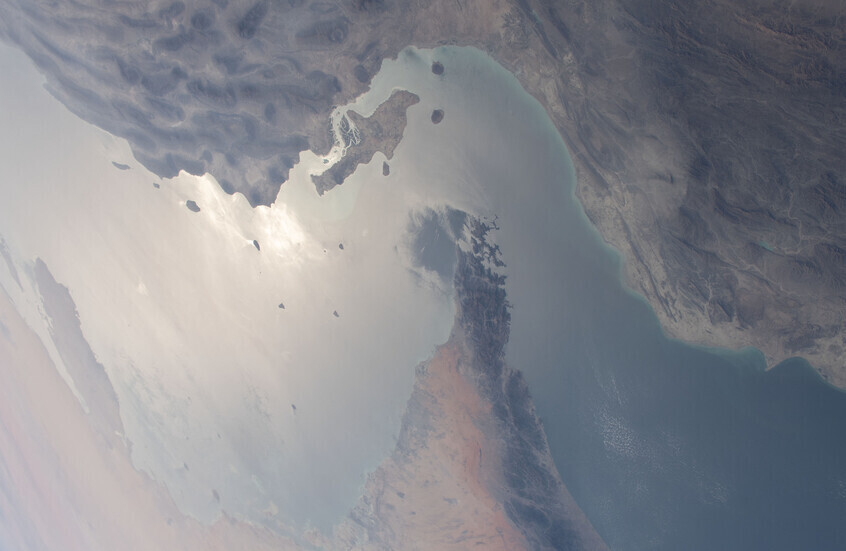 واشنطن تعترف بعجزها عن حماية ناقلاتها النفطية في مضيق هرمز