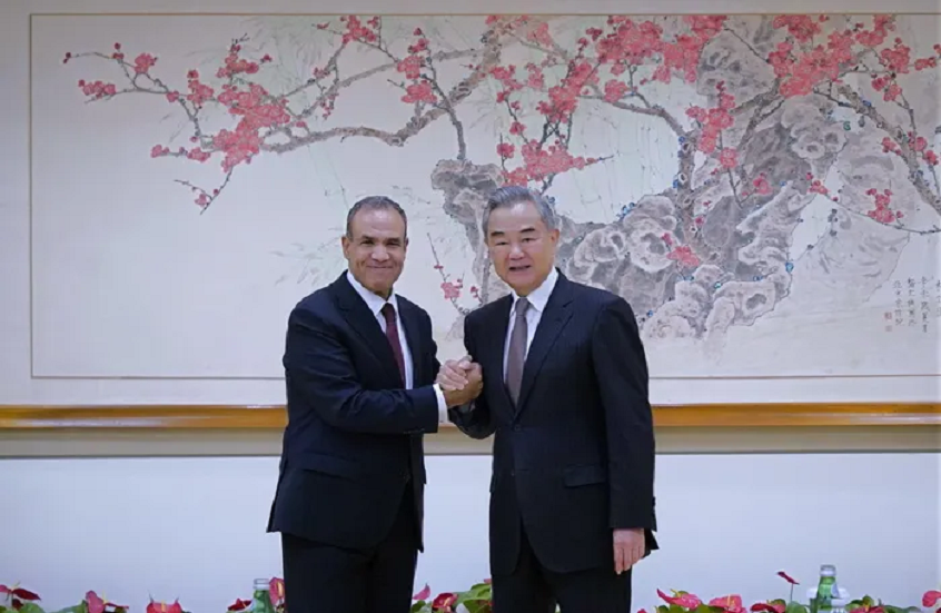 مصر والصين تحذران من تصاعد الحرب في الشرق الأوسط