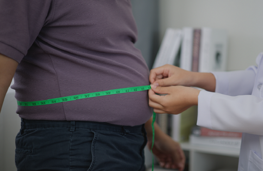 لماذا يزداد الوزن مع التقدم في السن؟