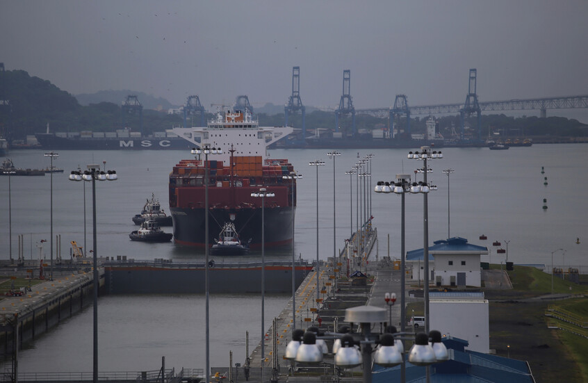 المستفيد الأكبر من إغلاق هرمز