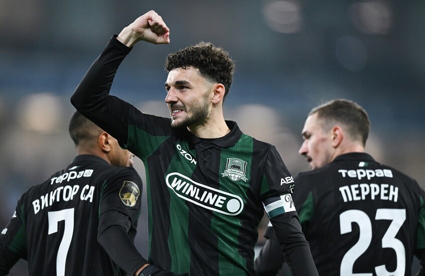 شاهد.. متصدر الدوري الروسي يفلت من كمين متذيل الترتيب (فيديو)