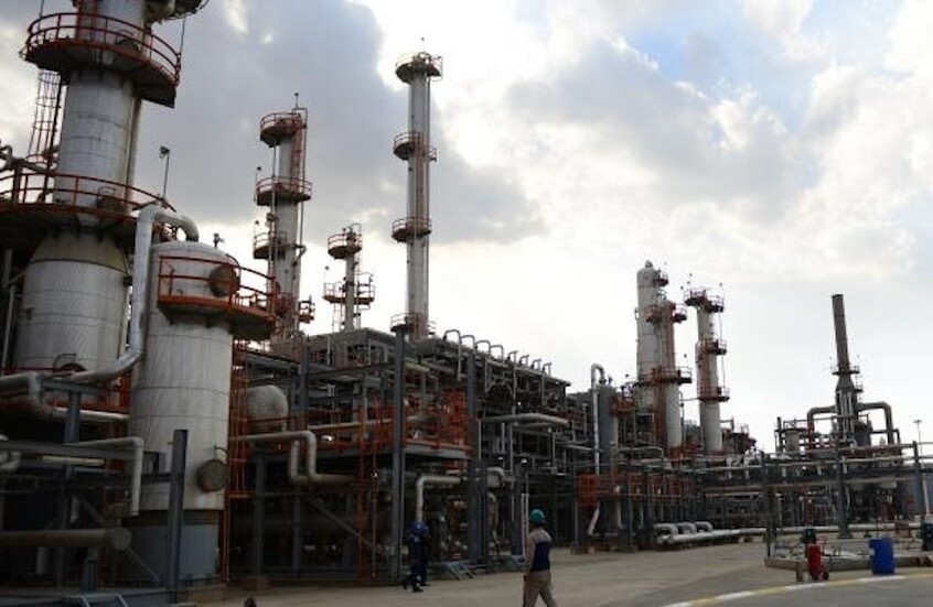 اندلاع النيران في مصفاة "لاناز" في أربيل بعد هجوم بطائرة مسيرة  