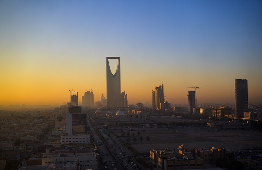 إذاعة الجيش الإسرائيلي: مبعوث رئيس الوزراء زار السعودية بخصوص تسوية مع لبنان