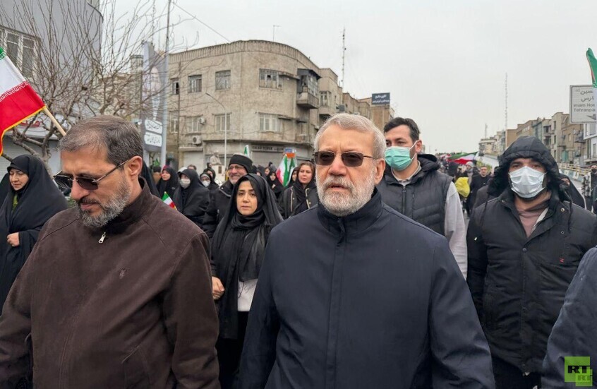 لاريجاني ردا على إدراج اسمه ضمن "المطلوبين أميركيا": الموت سعادة