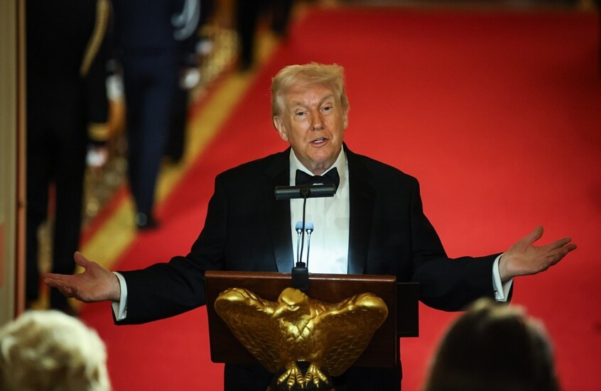 ترامب: لا نعرف إن كان خامنئي حيا أم ميتا ومن يقود إيران مجهول