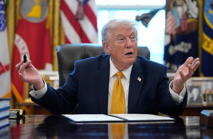 بسبب حربه على إيران.. ترامب يطلب من الصين تأجيل زيارته شهرا ويؤكد أن العلاقات مع بكين "جيدة جدا"